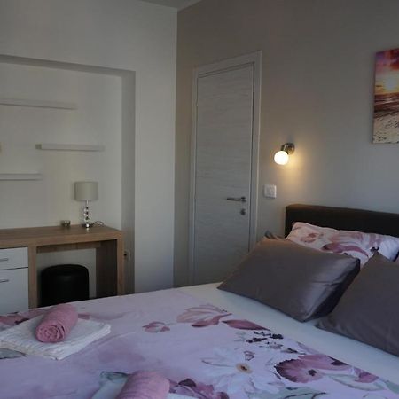 Apartman Luka PUY Eksteriør bilde